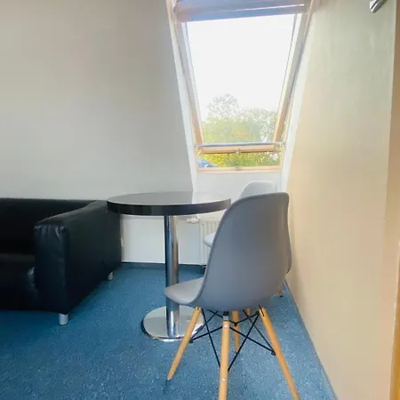 Проживание в семье Centrum *